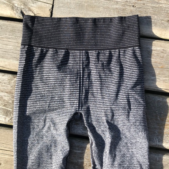 Athletic Works Compression Leggings - Picture 3 of 5